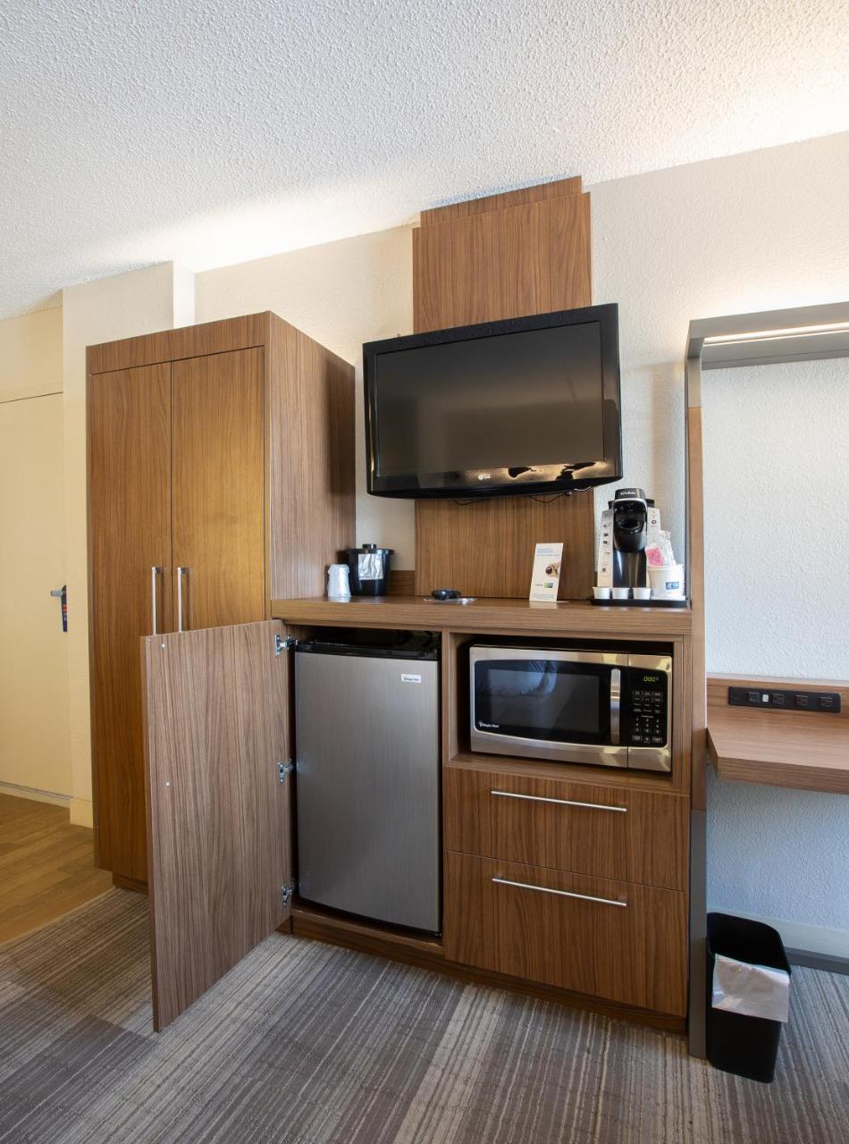 Holiday Inn Express New Orleans Downtown By Ihg Exterior photo